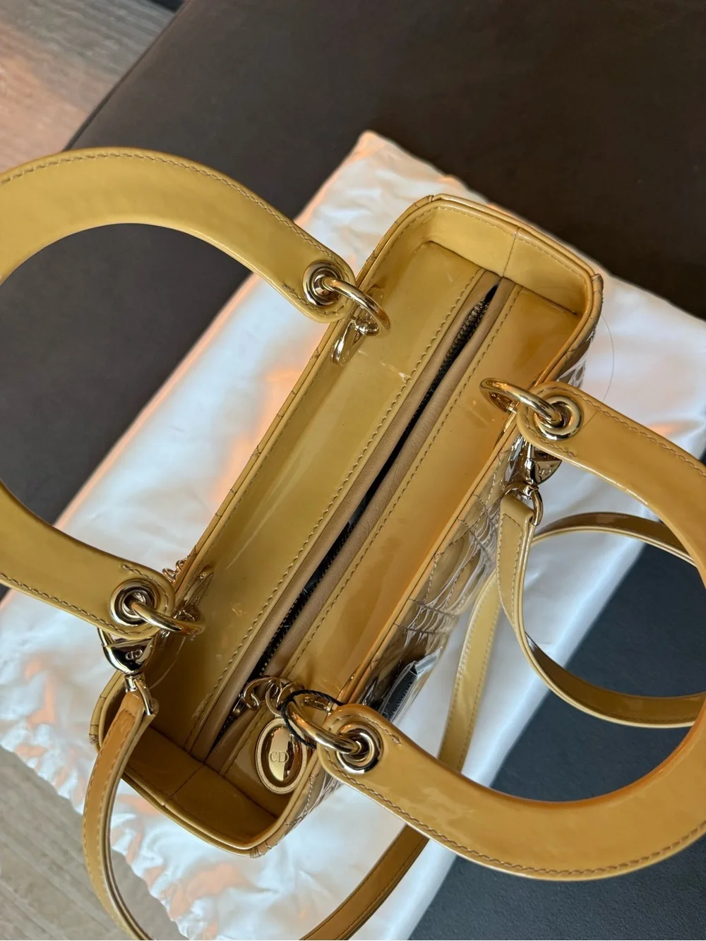 CHRISTIAN DIOR Patent Cannage Medium Lady Dior
